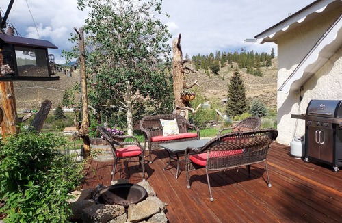 Buena Vista House | Historic Granite Home on the Arkansas River.