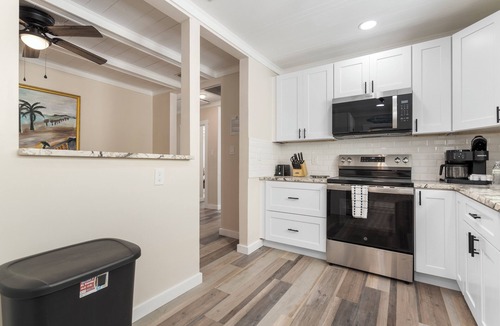 Pass-a-Grille House | Historic Pass-A-Grille Beach House 3/2