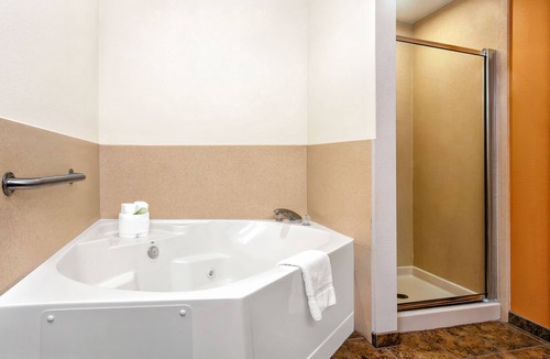 Lecanto Hotel | Holiday Inn Express Hotel & Suites Inverness by IHG