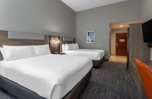 Crystal River Hotel | Holiday Inn Express Crystal River by IHG