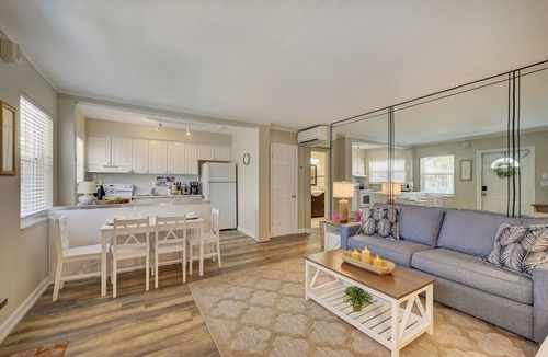East Fort Lauderdale Hotel | Holiday Isle Yacht Club