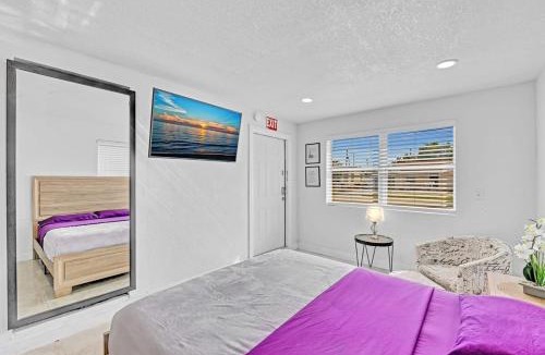 Royal Poinciana Apartment | Hollywood Luxury Hotel Like House By Beach #192