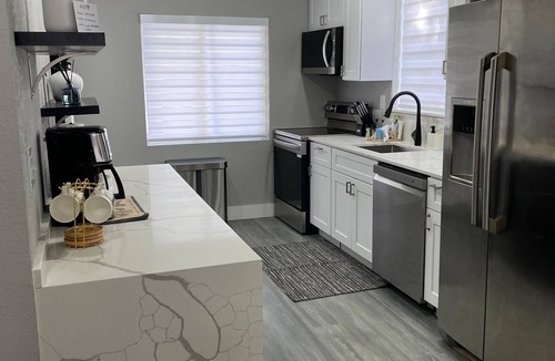 Allapattah House | Home away from home, Chic, Cozy and Modern Miami Short Stay
