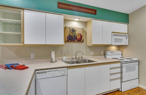 Branson Condo | Home away from home!