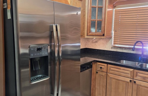 Yacht Club House | Home Away from Home with Gulf Access and Heated Pool