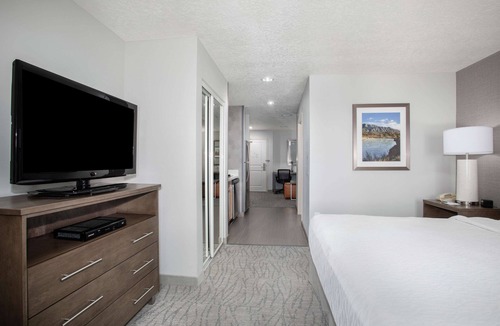 Northeast Heights Hotel | Homewood Suites by Hilton Albuquerque-Journal Center