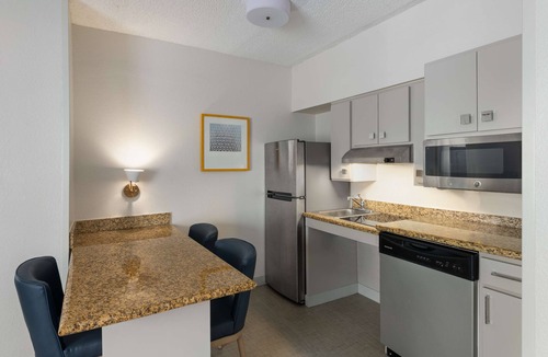 Lake Mary Hotel | Homewood Suites by Hilton Lake Mary Orlando North
