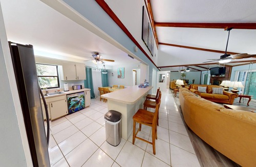 Florida Shores House | Hot Deals- Cozy Getaway- Private Pool, Beach,restaurants, NSB close by.