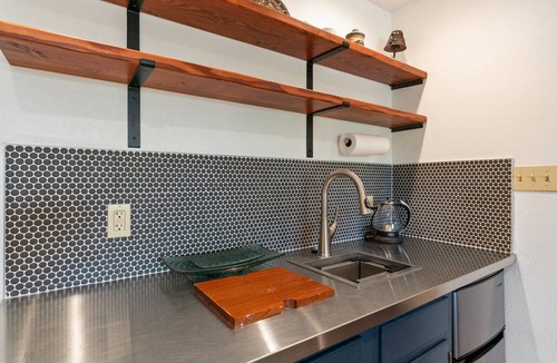 Durango House | Hot tub-Mountain retreat on 4 acres - only 7 mi to downtown Durango