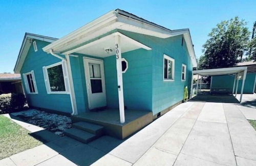 Carlsbad House | House By the River