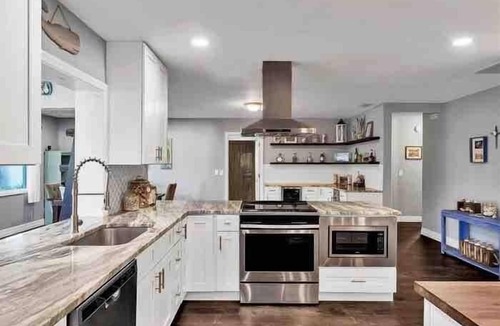 West Bradenton House | House has power ,Fast WIFI，Near Anna Maria beach