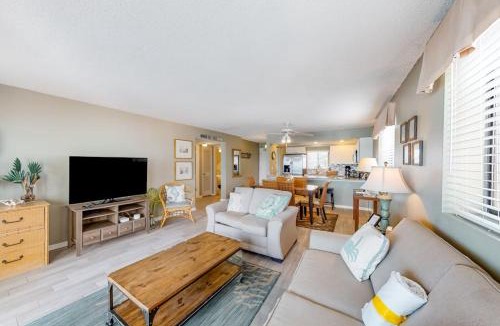 Miramar Beach House | Huntington by the Sea 201 Miramar Beach (Condo)