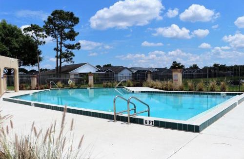Indian Point House | Ideal for Couples or Families looking for a Vacation Home with Private Pool and Yard