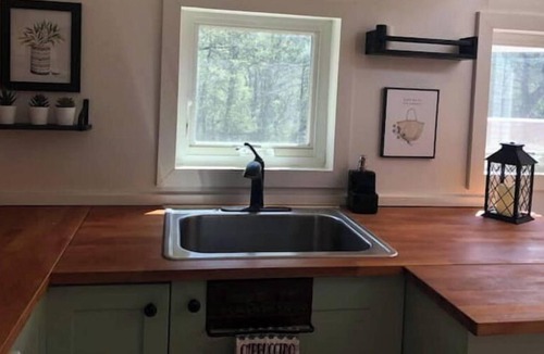 Tyrone House | Idyllwind Hills Tiny House