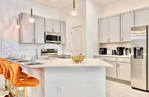 Florida Central Atlantic Coast House | Int. Drive Prime Location, w/PVT Pool, BBQ, Themed rooms & Resort Access