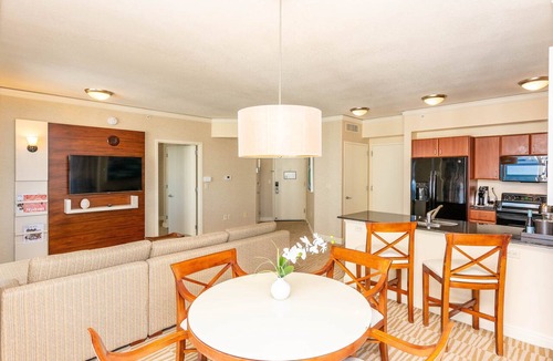 Sunny Isles Beach Apartment | International Resort 1600 Sqf Ocean View Terrace