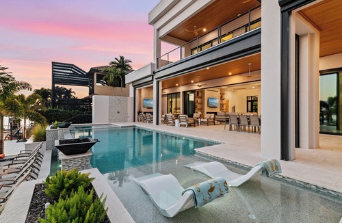 Yacht Club Villa | Intervillas Florida - Villa The Beach