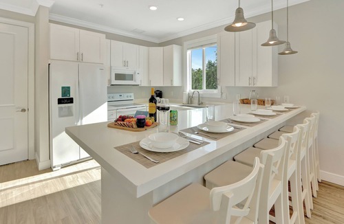 Islamorada Villa | Isla Key Lime: Boutique Resort, FREE Boat Dockage Sept-Oct Only!