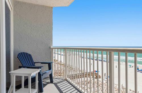 Fort Walton Beach House | Islander W 601 Beachfront resort condo with pool beach access BBQ area gym