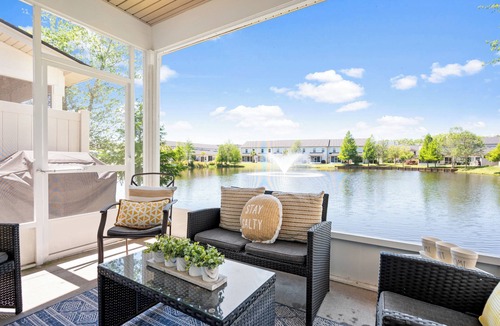 Epworth Acres House | Isles Getaway, Lake front escape with screened in porch
