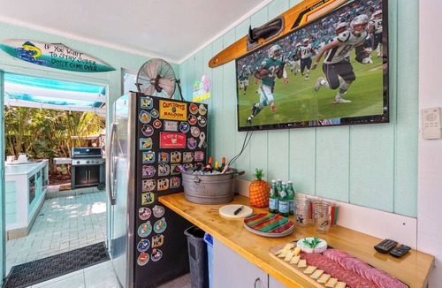 Delray Beach House | Its 5 O`clock Somewhere | Heated Pool & Firepit