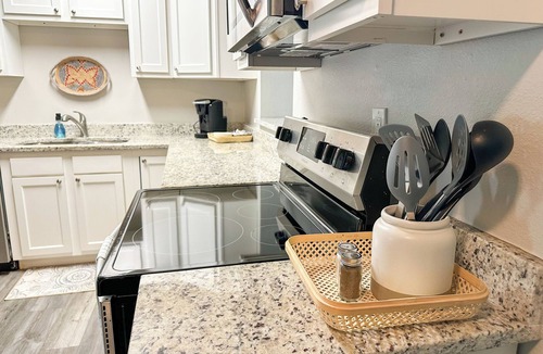 Cedar Hills House | Jax Ranch with Private Pool - Sleeps 12