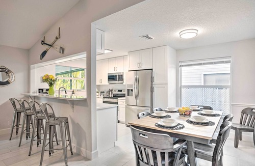 North Palm Beach Heights House | Jupiter Home w/Patio & Grill ~ 6 Mi to Beach!