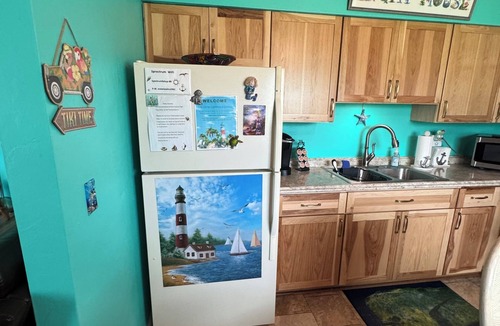 Whitney Beach Cottage | Just minutes from our Beautiful Gulf Of Mexico Beaches & Stunning Sunsets !