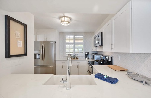 Saint Simons Island Condo | JUST STEPS FROM THE OCEAN.