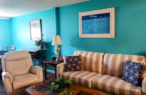 Lutz Condo | K4: A spacious 2 bedroom condo at Paradise Lakes, a clothing optional resort