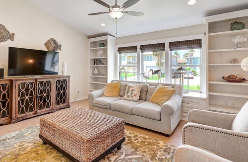 Key Allegro House | Key Allegro Coastal Serenity! Private hot tub!