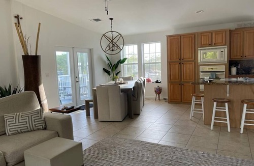 Anglers Park House | Key Largo large 4/3 Waterfront home access to the Bay