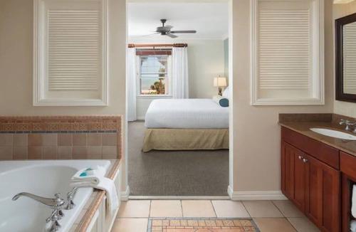 Key West Resort | Key West 2BR Retreat – Ocean Views & Island Adventure