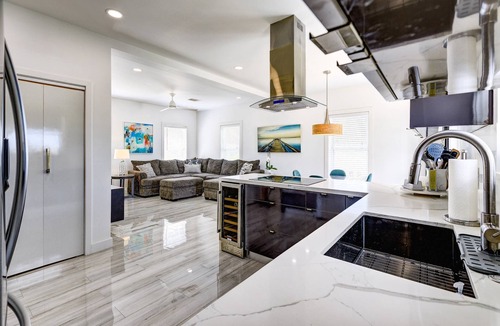 Breezeswept Beach Estates House | Keys Breeze: 3BR Ramrod Retreat w/Pool, Dockage, Atlantic & Gulf Access, Parking & Dog-Friendly