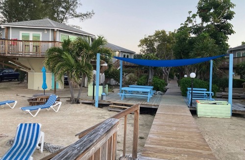 Islamorada Villa | Keys Villa-Islamorada private beach!