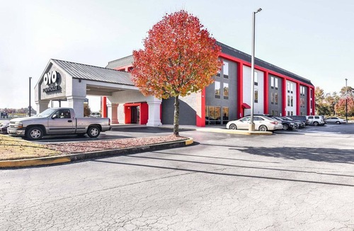Jacksonville Apartment | King Bed Accessible|Jacksonville AR