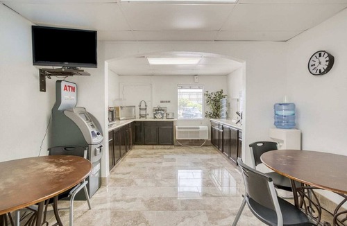 Southside Apartment | King Bed | San-Antonio