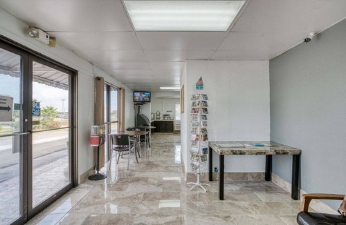 Southside Apartment | King Bed | San-Antonio
