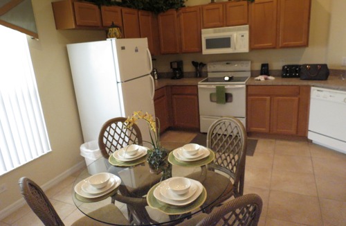 West Kissimmee House | Kissimmee Maingate Area Pool Homes by SVV