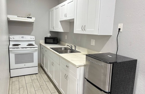 Houston Hotel | Kiwi Inn Capital O Houston - Hwy 249