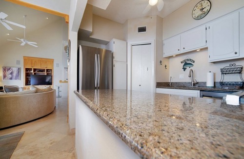 South Padre Island House | La Solana 118 A Bayview paradise - approved pets only