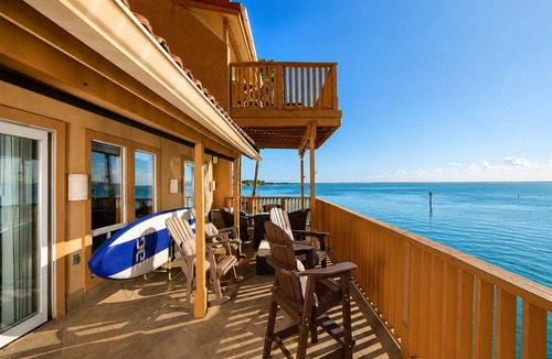 South Padre Island House | La Solana 118 A Bayview paradise - approved pets only