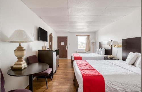 Southside Hotel | Lackland Gateway Inn