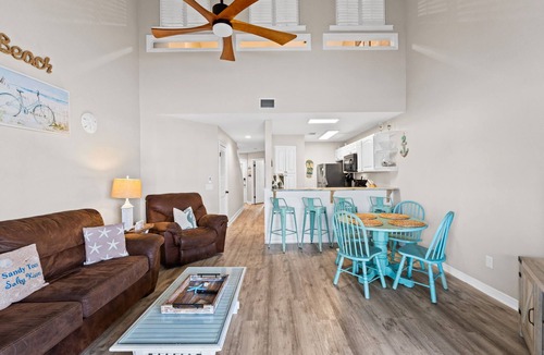 Gulf Lagoon Beach Condo | Lagoon Front 2BR 2BA | Walk to Beach | Pool