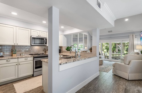 Sandestin House | Lakefront ~ 6-Seater Golf Cart