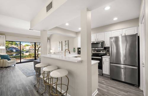 Sandestin House | Lakefront ~ Patio ~ Golf Cart ~ Community Pool