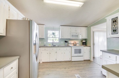 Prosperity House | Lakefront Prosperity Home w/Private Boat Dock