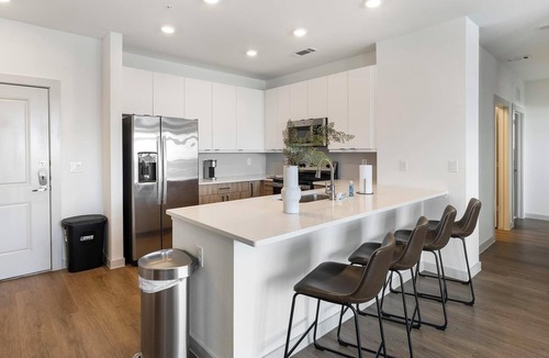 Celina Apartment | Landing | Amazing 1BD, Gym, Clubhouse