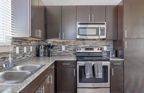 Waco Apartment | Landing | Amazing 1BD, Gym