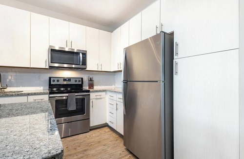 Land O' Lakes Apartment | Landing | Amazing 2BD, Clubhouse, Gym